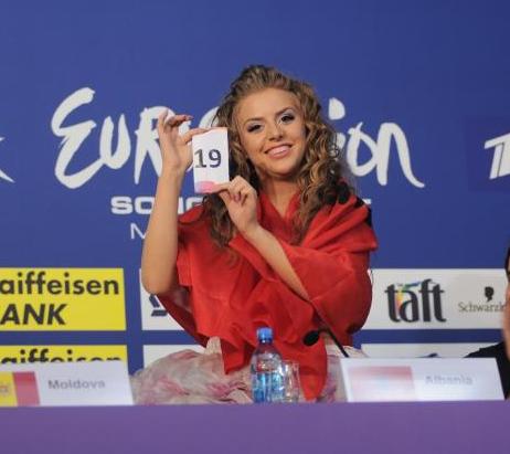 Kejsi Tola drog startnummer 19 för Albanien i finalen.